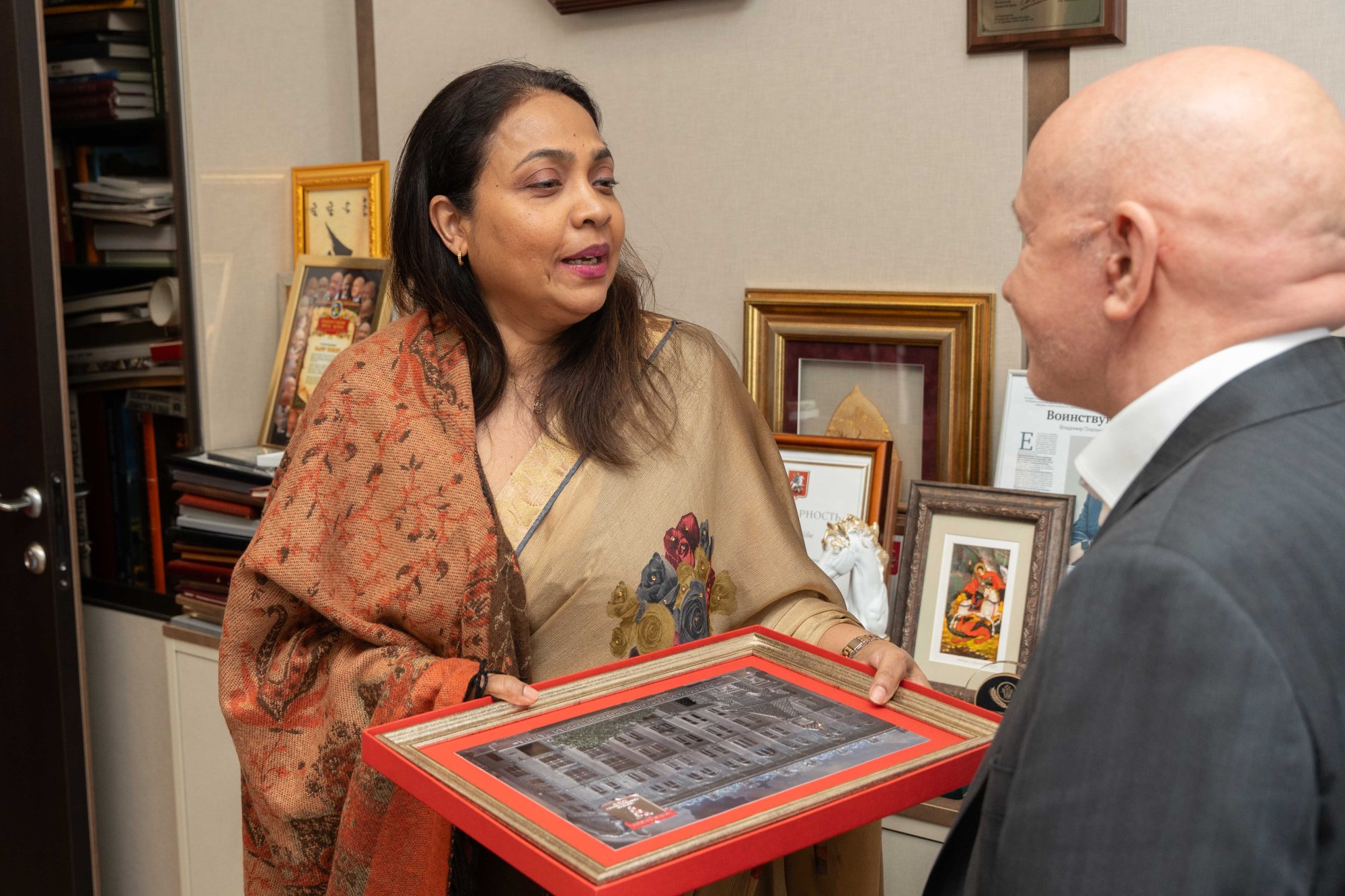 Отношения со Шри-Ланкой могут и должны выйти на новый уровень Отношения со Шри-Ланкой могут и должны выйти на новый уровень