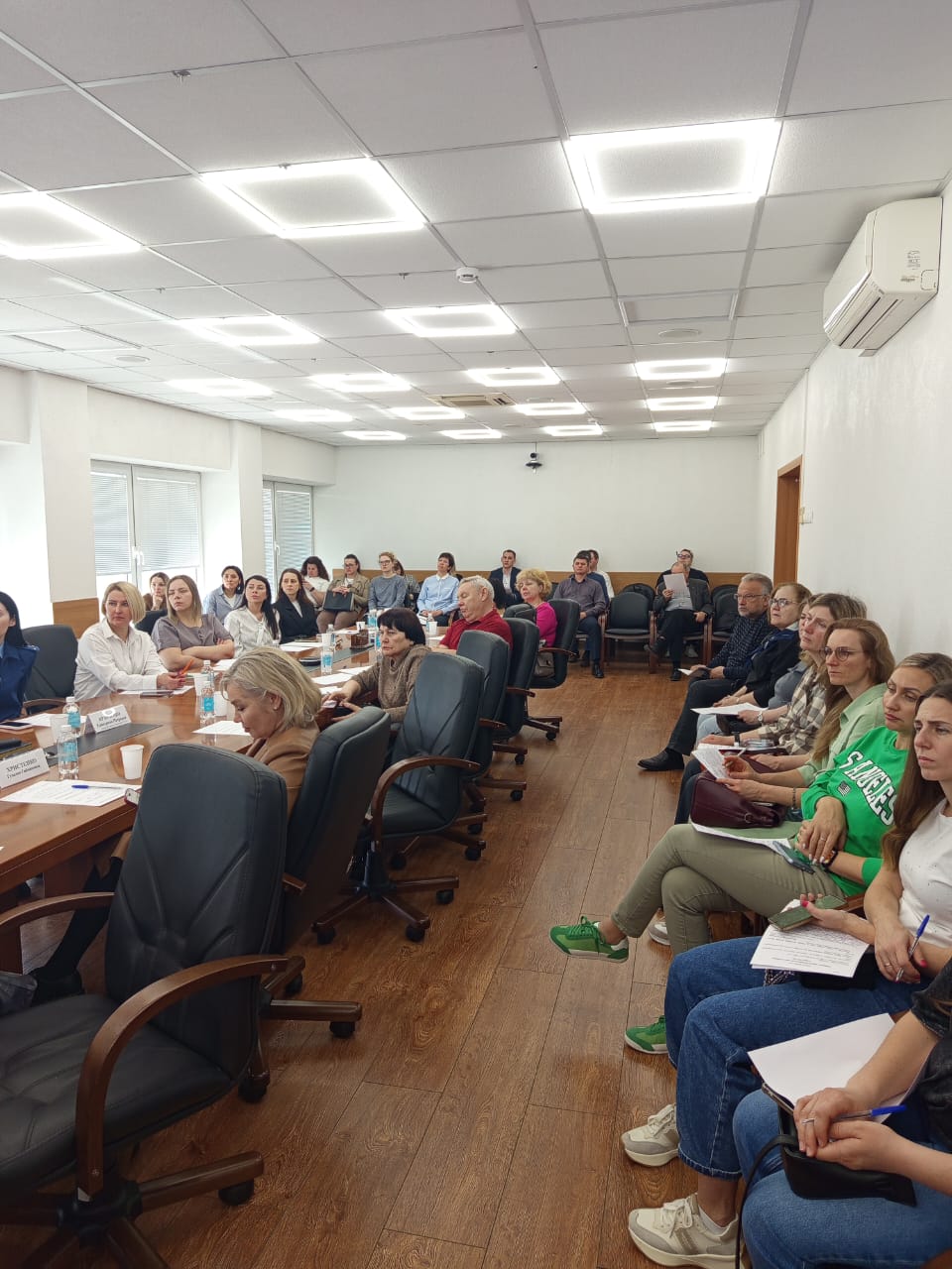  Изменения трудового законодательства стали темой круглого стола