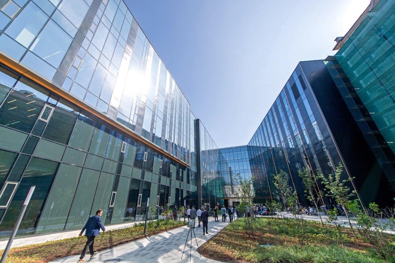 Глава Комитета принял участие в церемонии награждения лучших строительных проектов