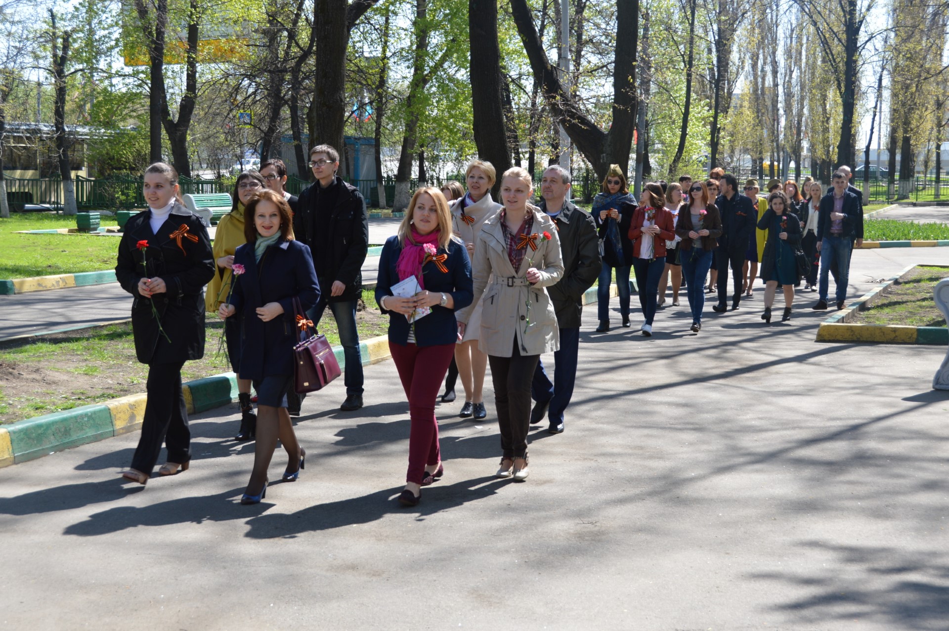 Гражданско–патриотическая акция в честь 70-летия Великой Победы «Подвигу  Героев – Слава!» состоялась у здания МТПП | МТПП