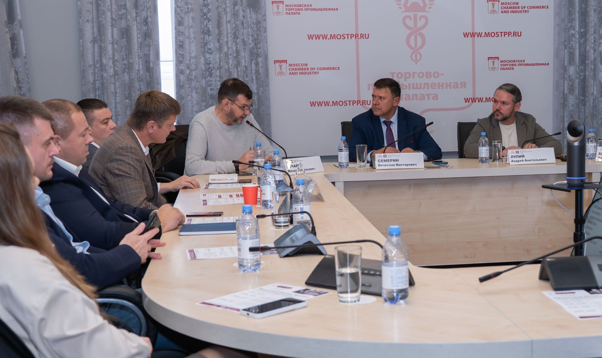 Проектировщики и строители обсудили нюансы перехода на отечественное программное обеспечение Проектировщики и строители обсудили нюансы перехода на отечественное программное обеспечение