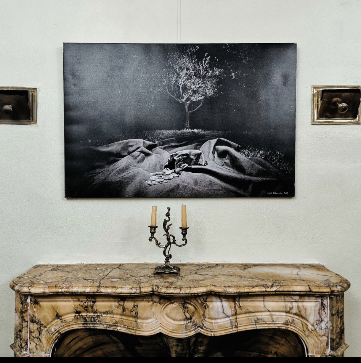 Комитет МТПП по культуре организовал фотовыставку итальянского художника Энцо Розамилиа