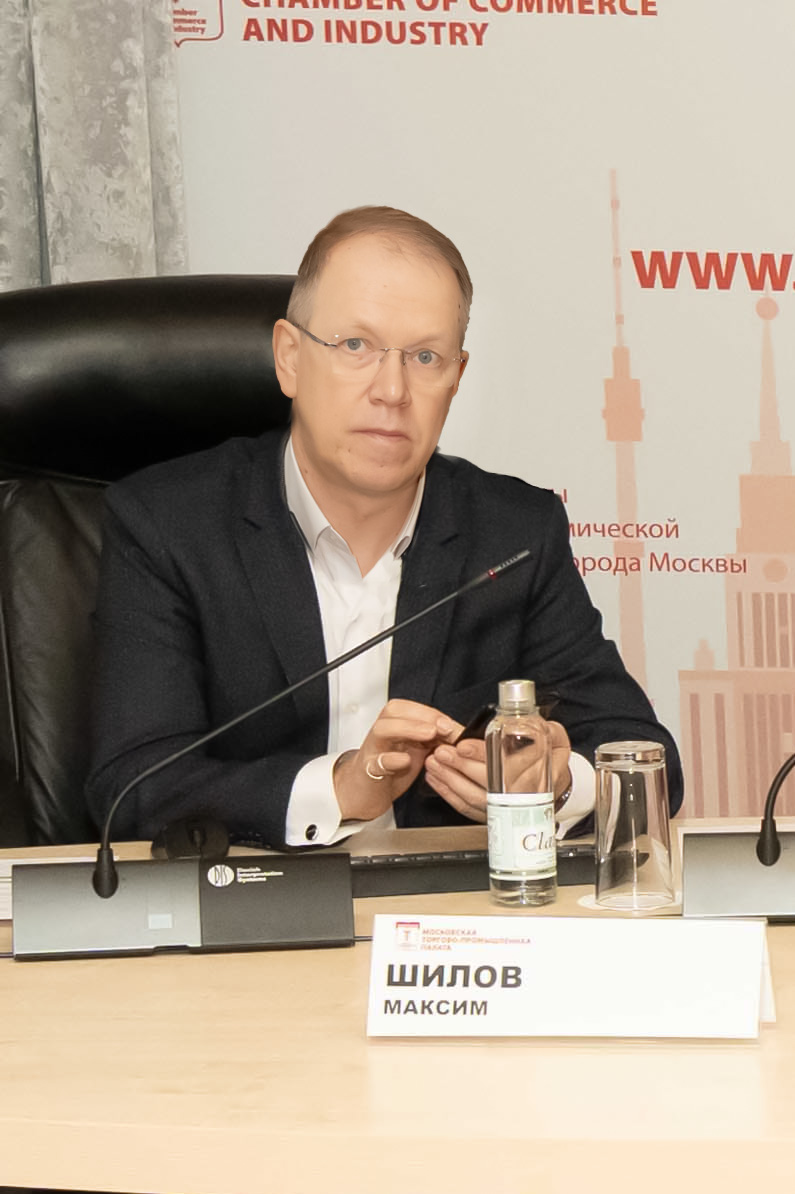 В фармацевтических маркетинговых стратегиях важен многоканальный подход