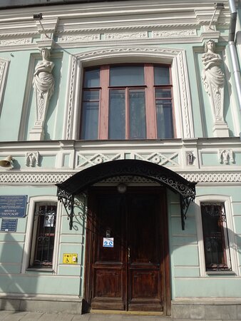 В историческом здании Москвы открыта выставка «Советская женщина»