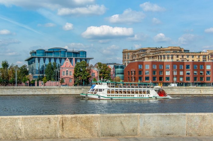 Столичные власти планируют заняться развитием пассажирских перевозок по Москве-реке
