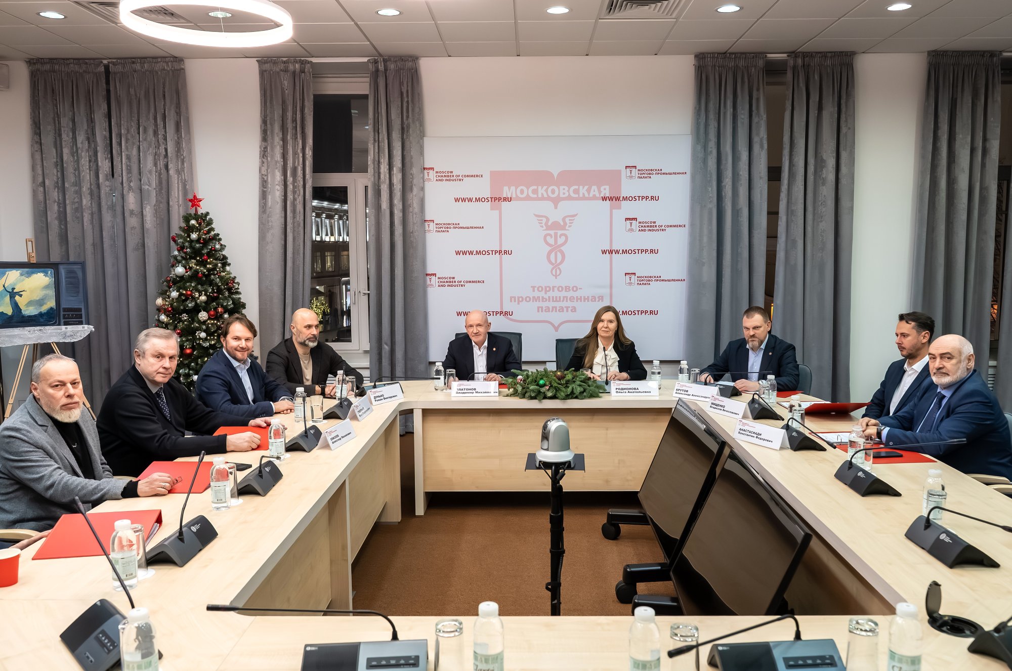 Совет МТПП принял решение о созыве IX Съезда Московской торгово-промышленной палаты и выдвинул Владимира Платонова в качестве кандидата на должность президента МТПП Совет МТПП принял решение о созыве IX Съезда Московской торгово-промышленной палаты и выдвинул Владимира Платонова в качестве кандидата на должность президента МТПП