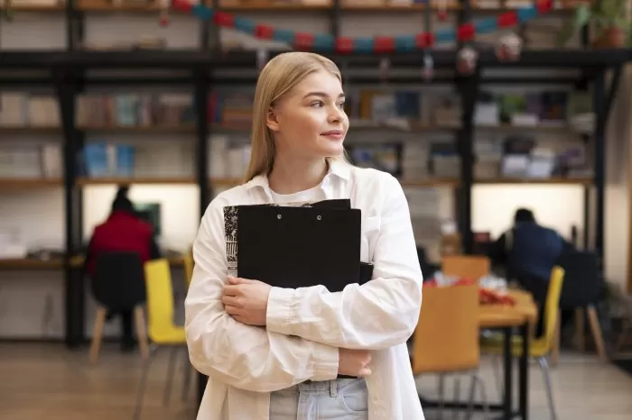 MCCI launches new season of Start a Business with Moscow International Business School for students