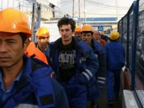 Вопросы трудовой миграции обсудили в Мосгордуме