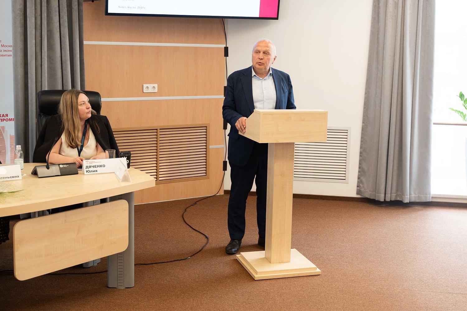 Благотворительность в искусстве стала темой обсуждения на площадке МТПП