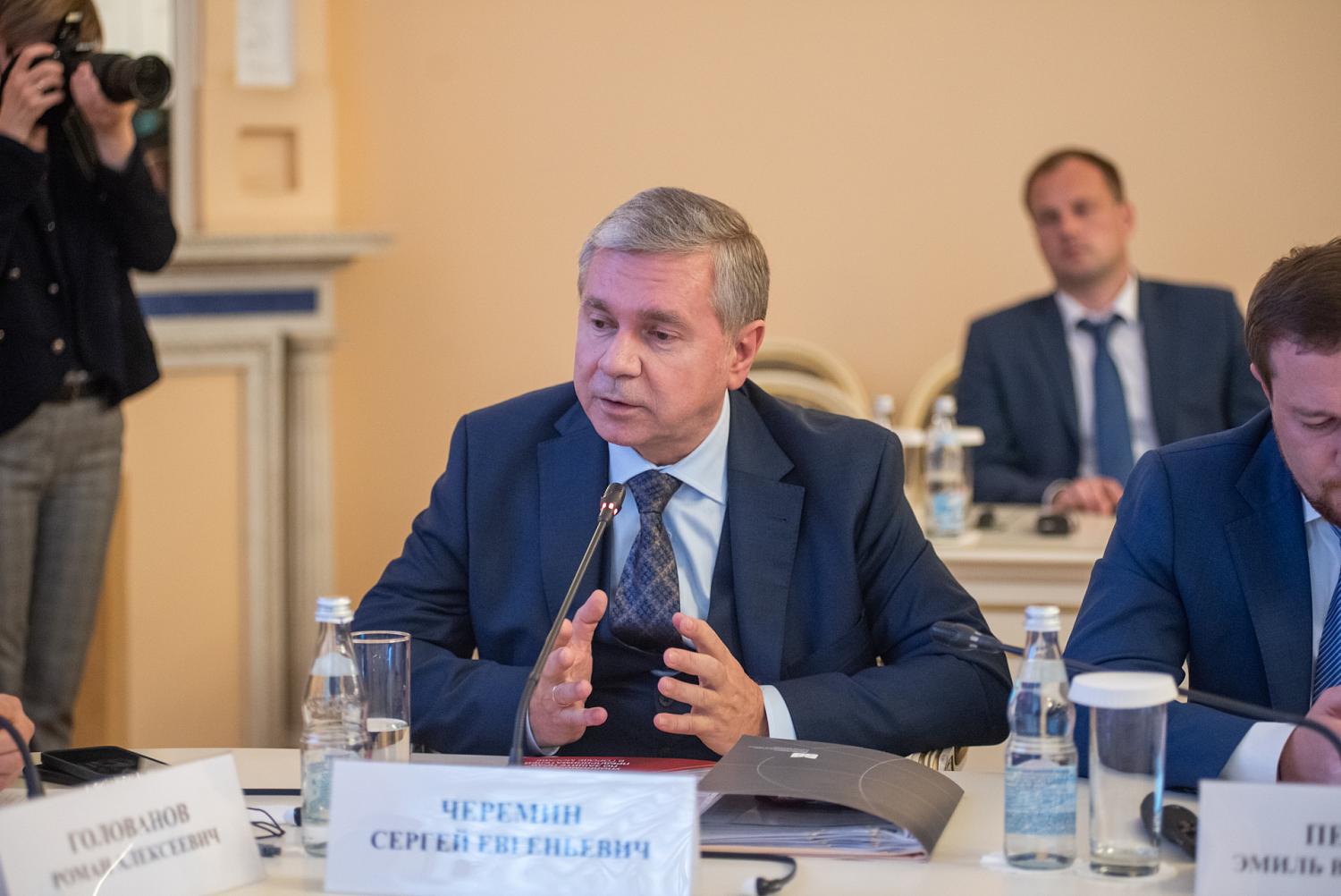 Инвестиционный совет при бизнес-омбудсмене собрал представителей власти и бизнеса двух столиц