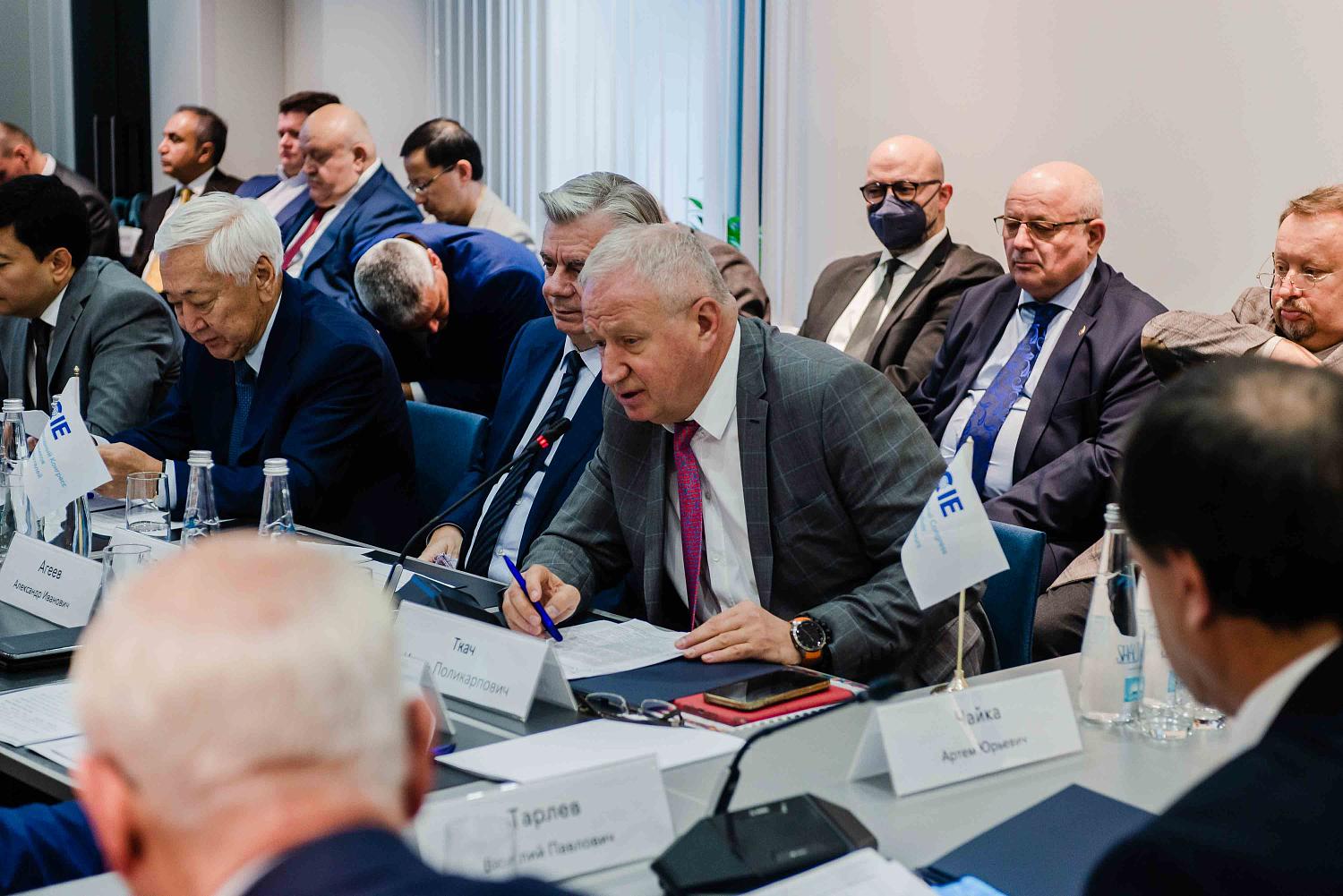 Владимир Платонов: Международный конгресс промышленников и предпринимателей и Московская ТПП будут объединять усилия ради помощи бизнесу 