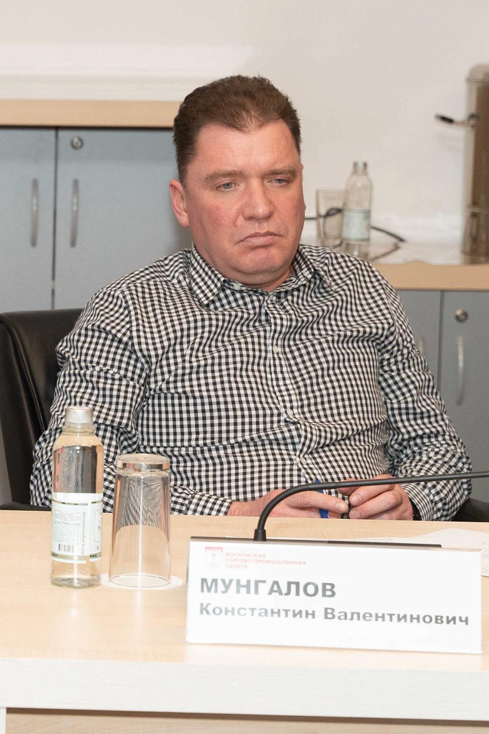 Специалисты обсудили проблемы, связанные с организаций безопасных и комфортных условий проживания в многоквартирных домах