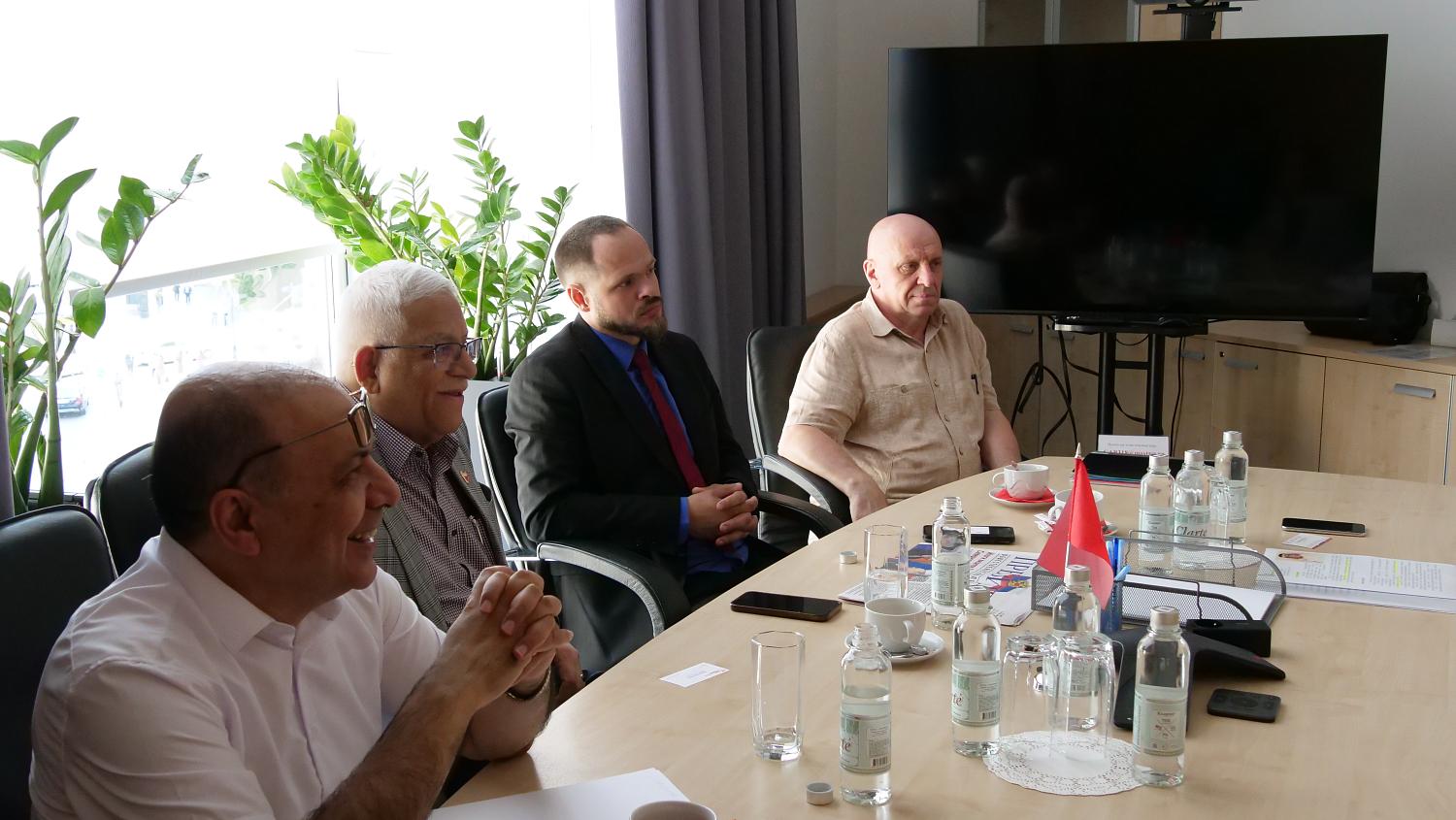 Королевство Бахрейн заговорит на русском