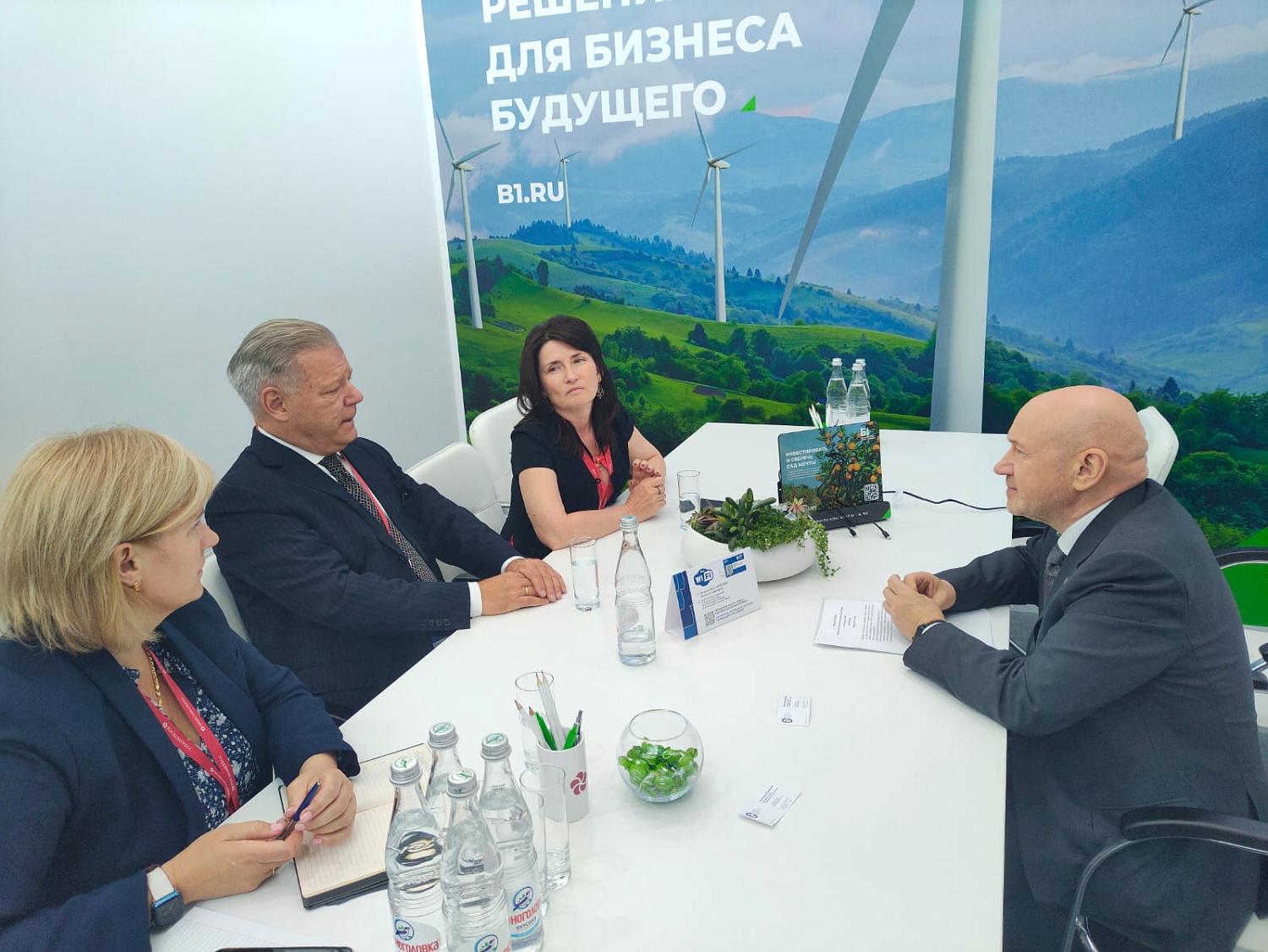 Состоялись переговоры делегаций МТПП и Американской Торговой Палаты в России