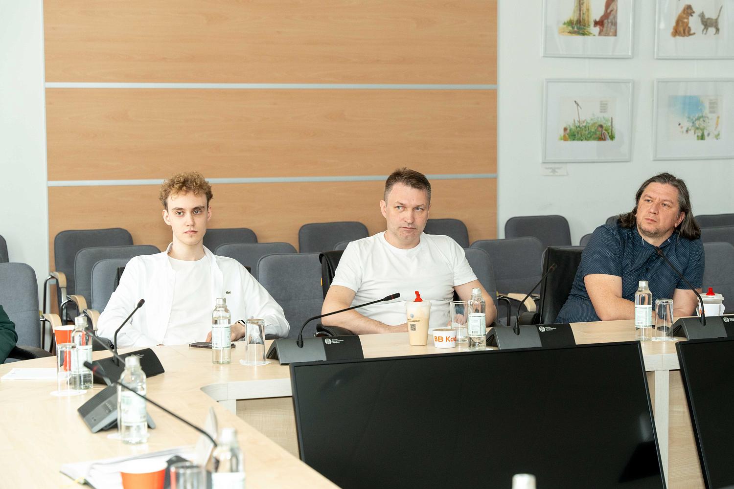 Эксперты рекомендуют отказаться от «шор» при поиске персонала