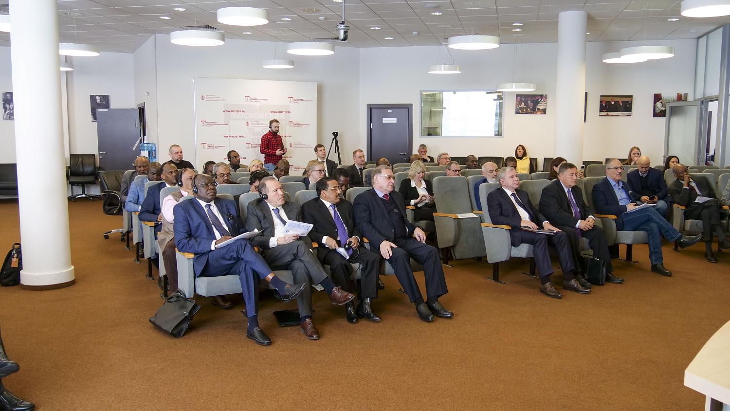 Самые надёжные контакты – это прямые контакты. В МТПП обсудили сотрудничество со странами Африки