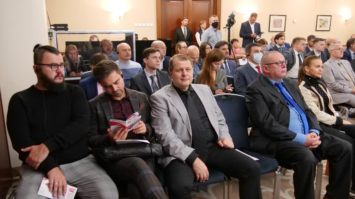 Московские предприниматели налаживают деловые связи с представителями бизнеса эмирата Шарджа (ОАЭ)