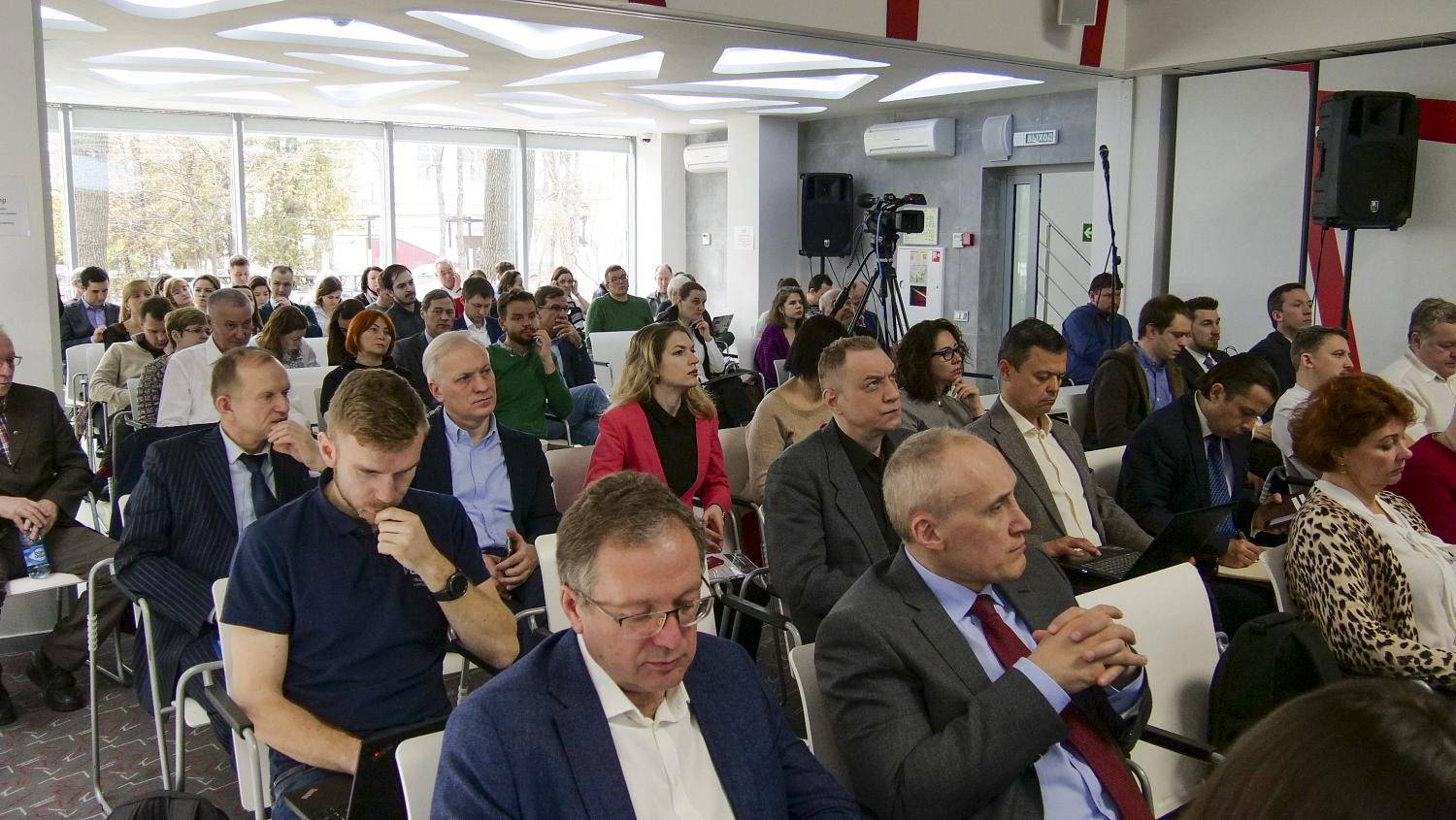 На площадке технопарка «Калибр» состоялся Cluster talk «Инновационная Москва: вызовы времени»
