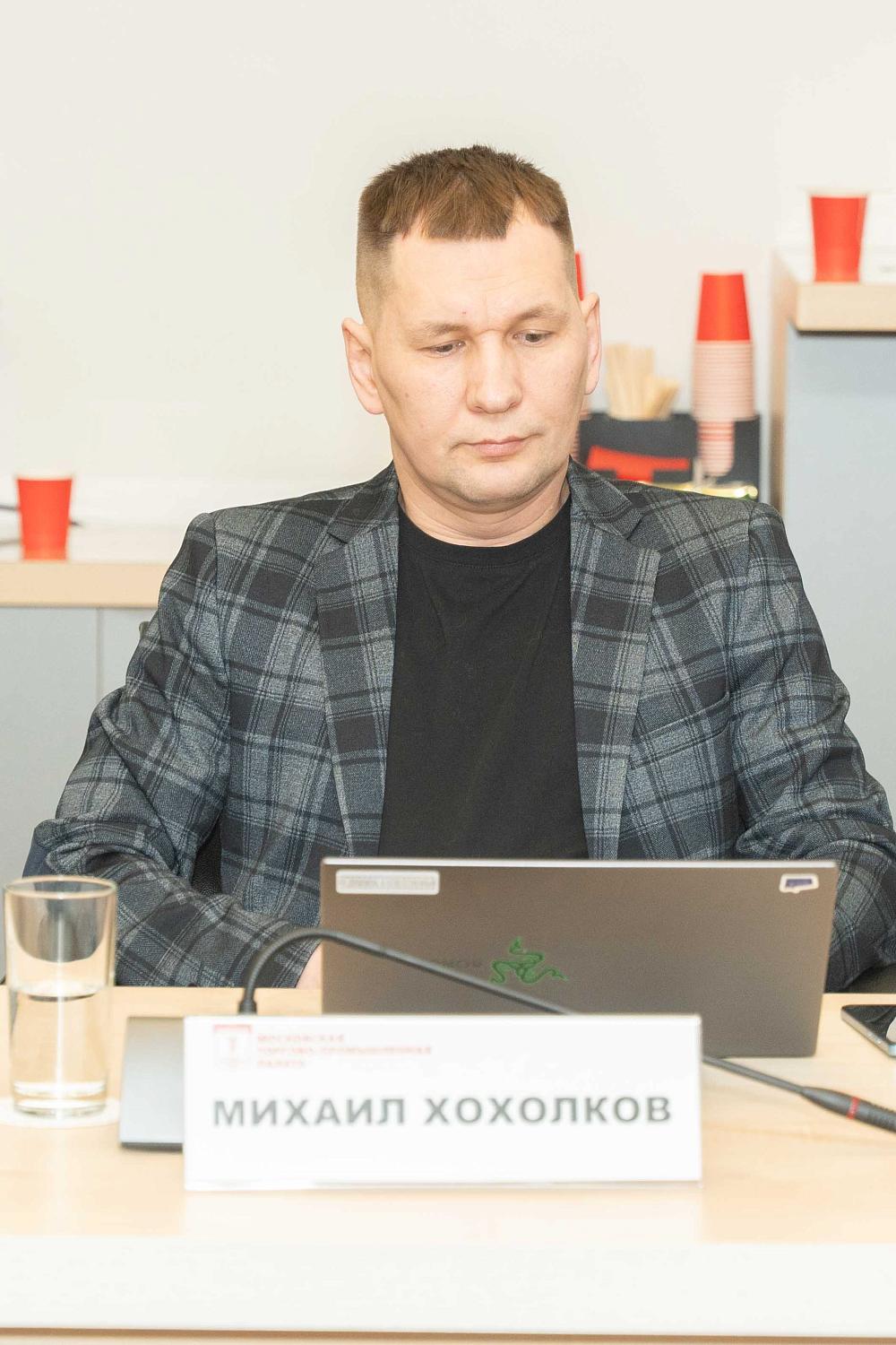 Маркировка рекламы в интернете по-прежнему вызывает много вопросов у предпринимателей и блогеров