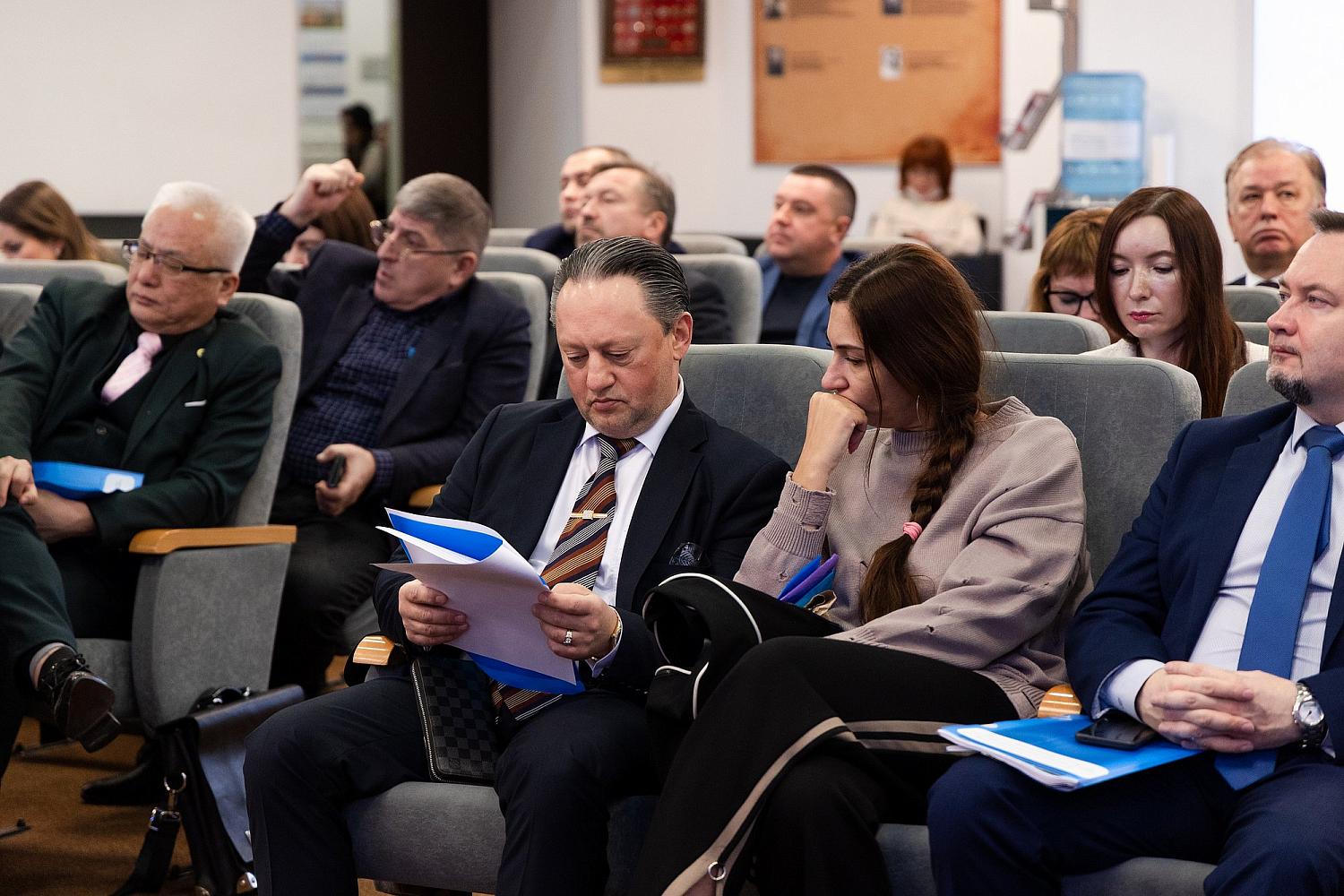 Российско-китайское деловое сотрудничество: перспективы и «подводные камни»