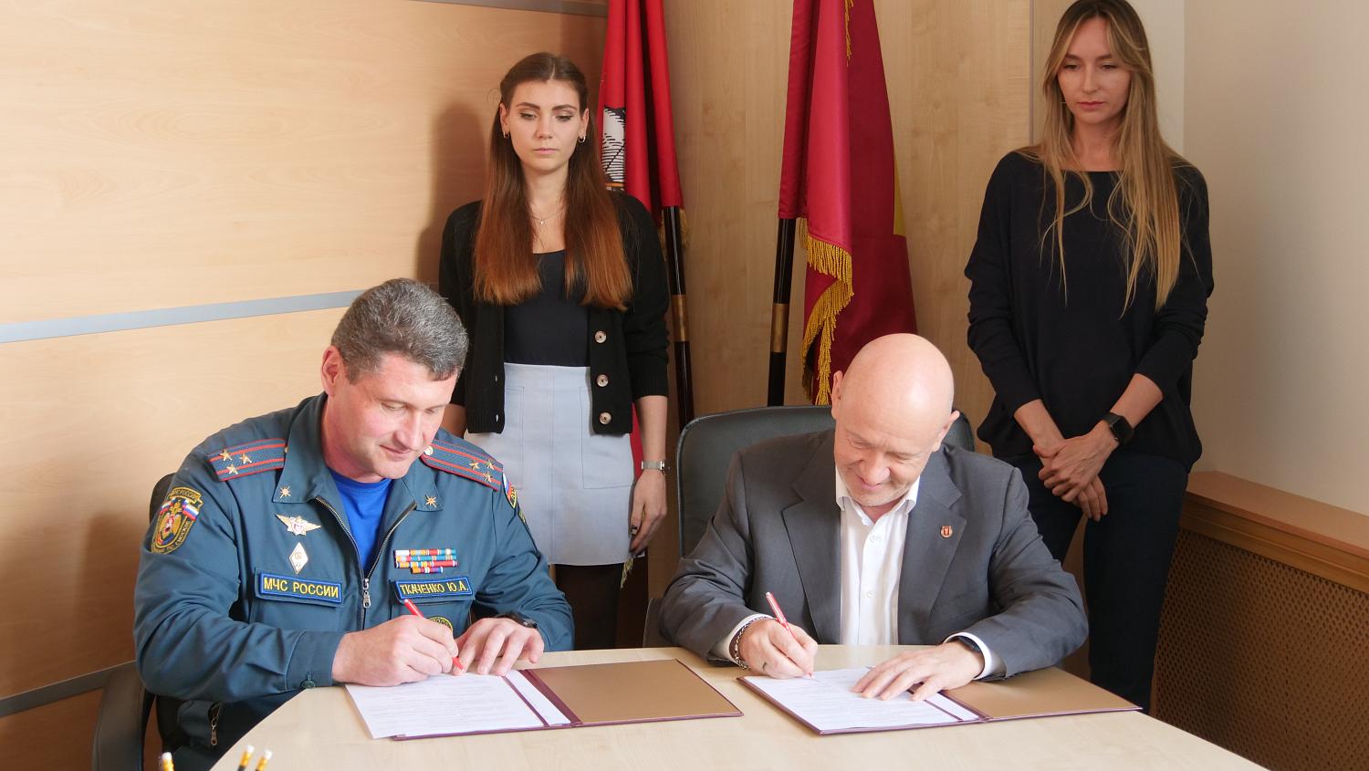 МТПП и МЧС будут работать вместе ради укрепления пожарной безопасности столицы