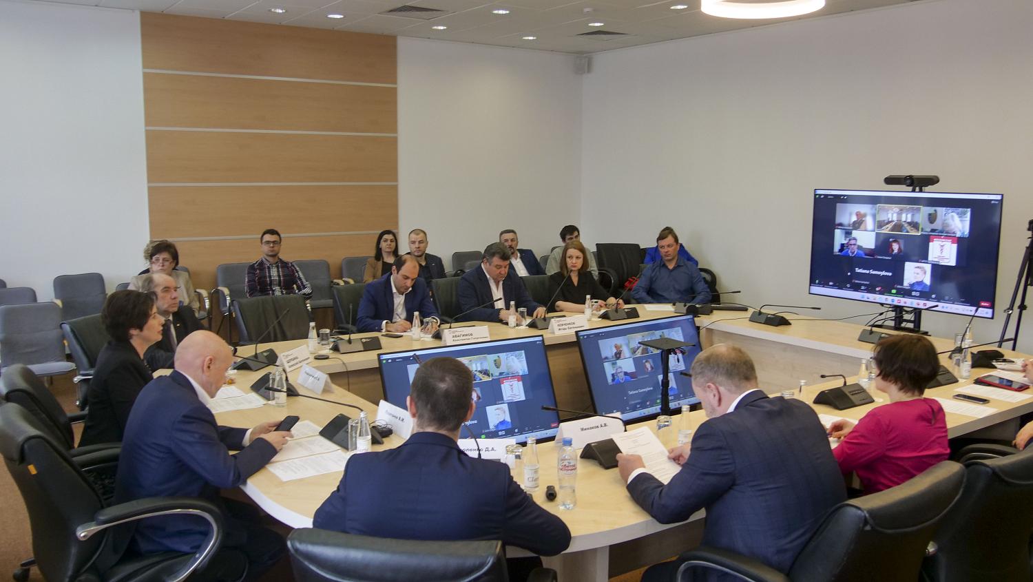 Проблемы трудоустройства молодёжи творческих профессий обсудили в МТПП