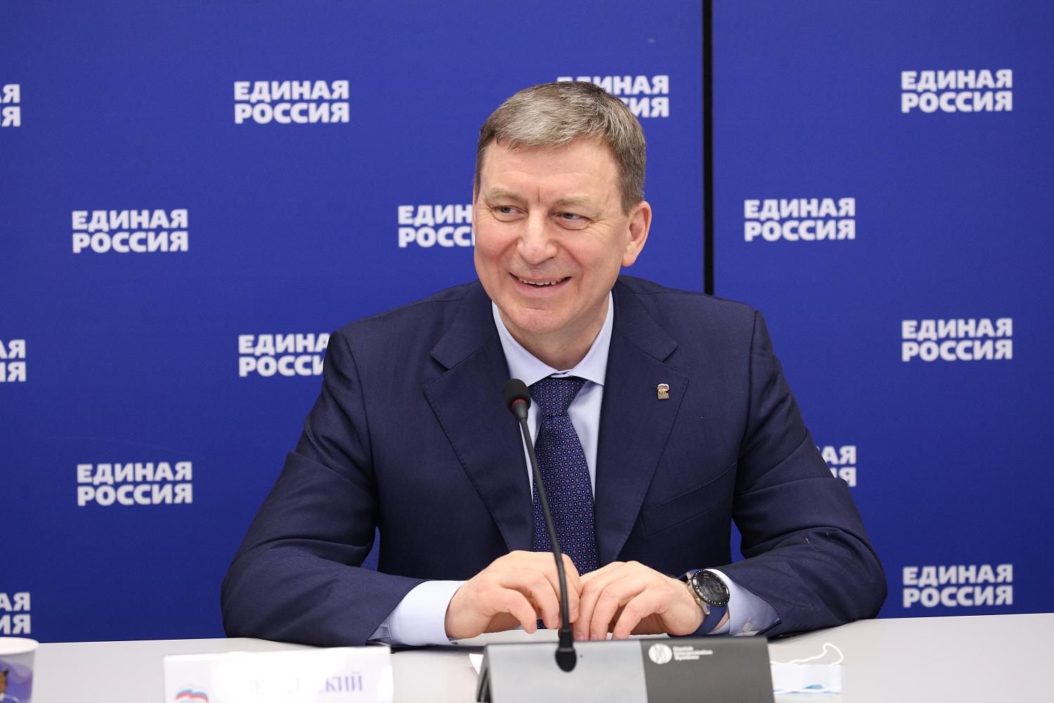 «МТПП объединяет юрлиц, но в любом бизнесе работают люди»: Владимир Платонов принял участие в обсуждении поправок к ФЗ о занятости