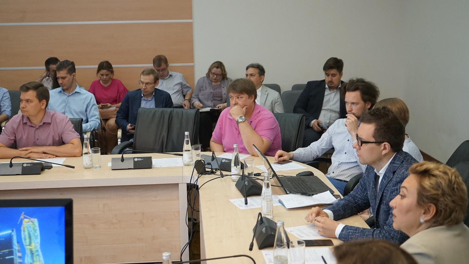 ЦУБы, смарт-офисы, маркетплейсы и многое другое: в МТПП обсуждались новые меры поддержки молодежного бизнеса