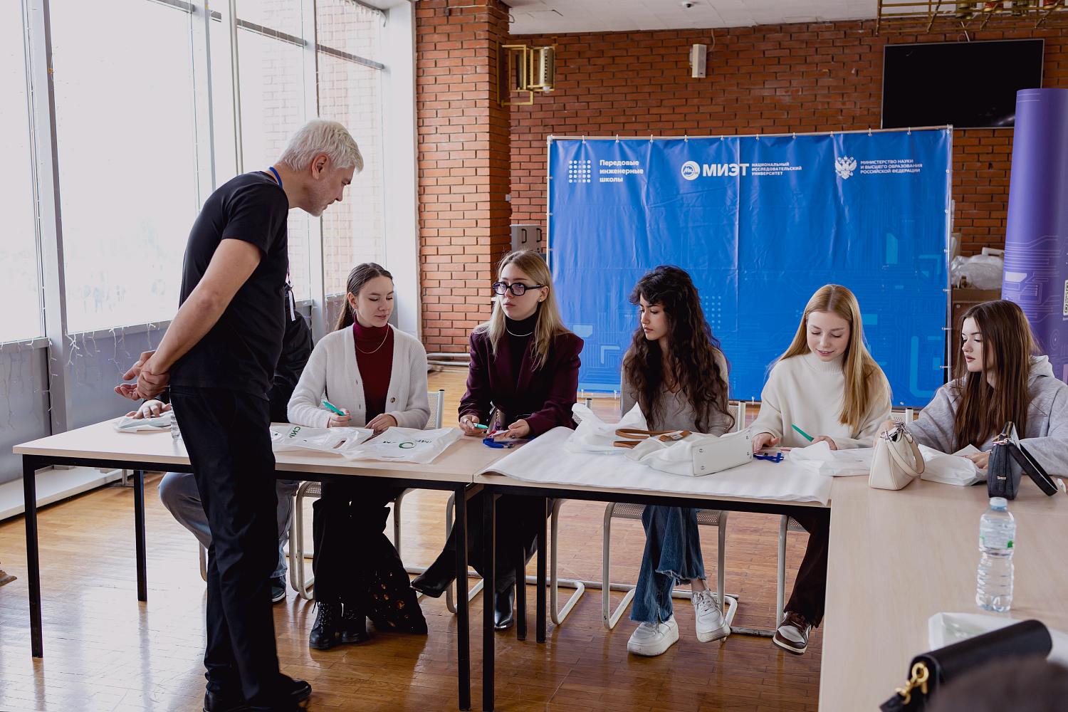 Юные зеленоградцы примерили на себя роли предпринимателей