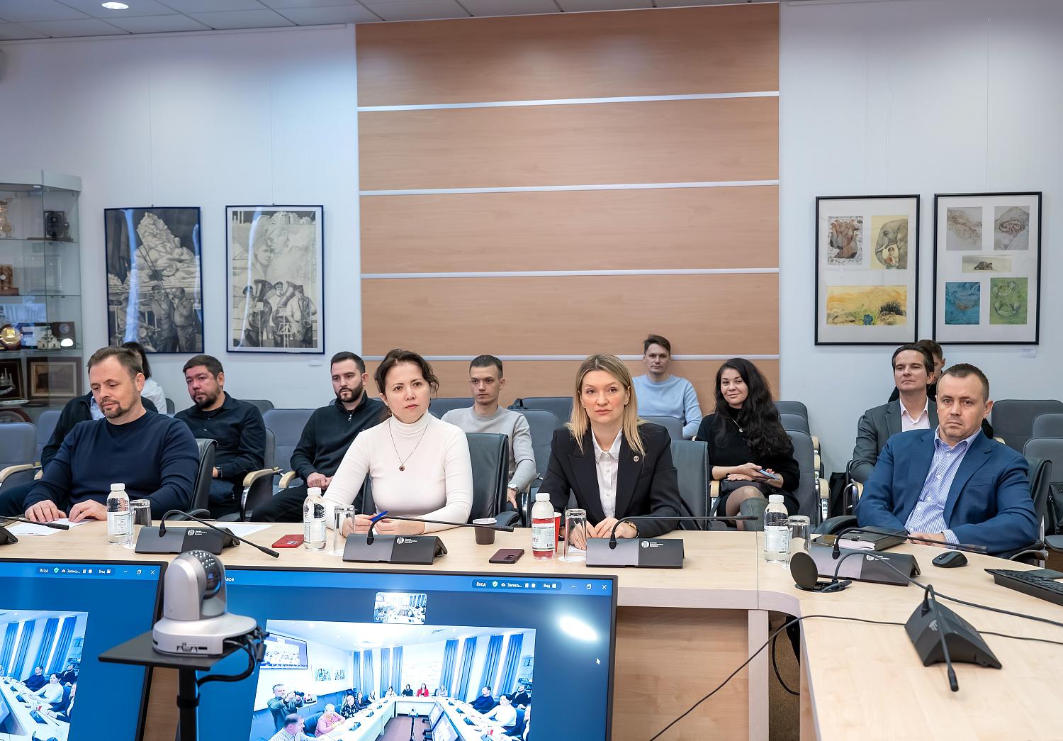 Представители МСБ узнали об особенностях исполнения госконтрактов