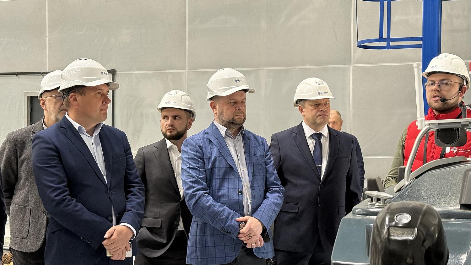 Судостроители из регионов России посетили Московскую судостроительную верфь