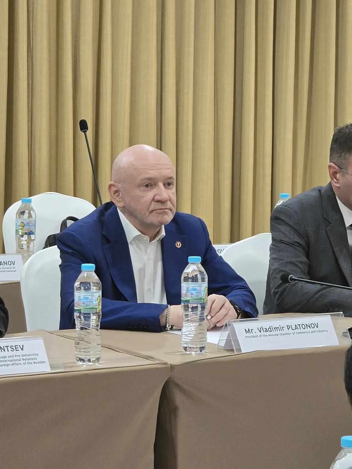 Владимир Платонов представил возможности московского бизнеса в Таиланде