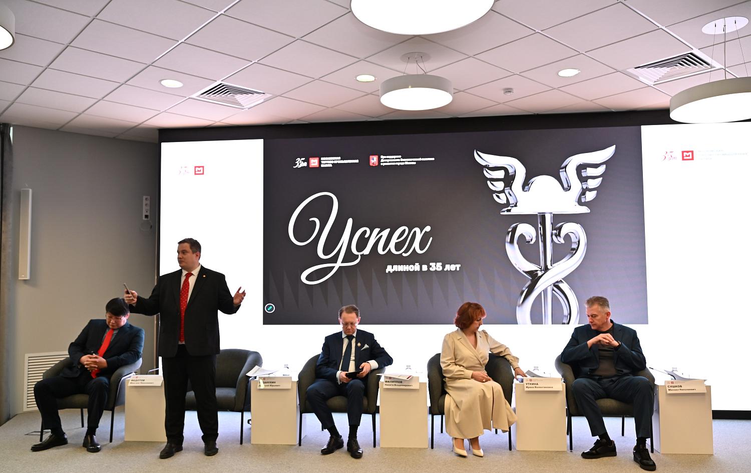 Эксперты рассмотрели долговые проблемы строительной отрасли 