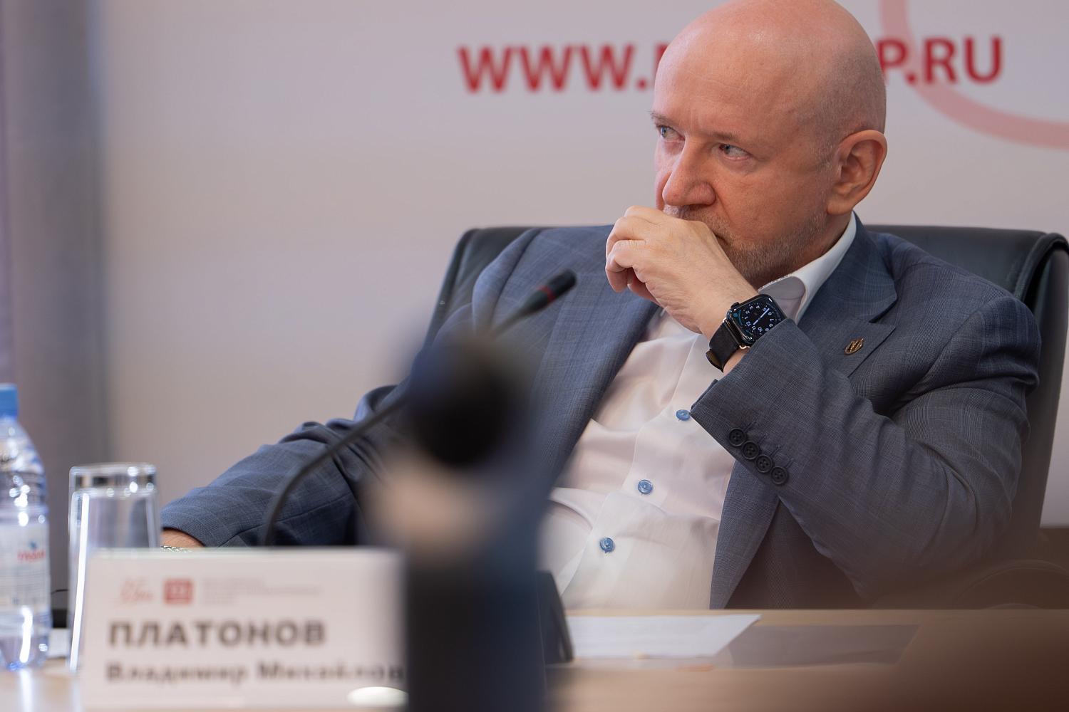 От санкций к диалогу: эксперты обсудили новую модель разрешения споров в ЖКХ