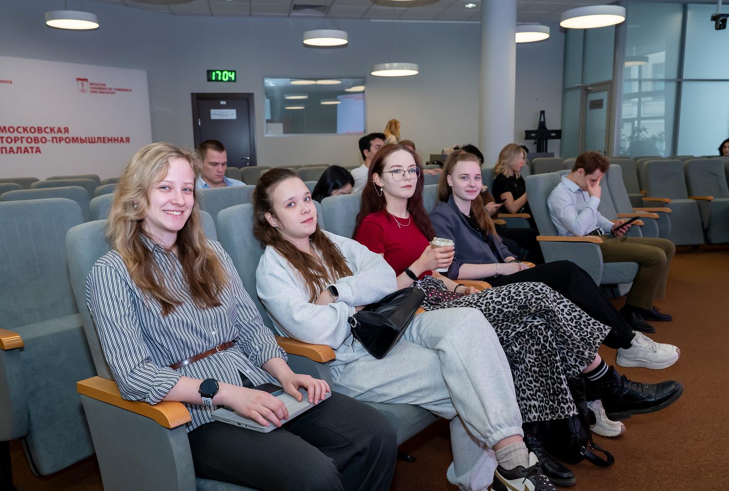 Как построить карьеру мечты: советы от эксперта для московских студентов