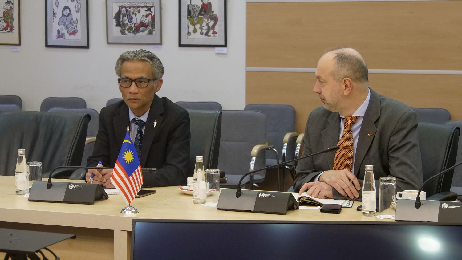The MCCI hosted a distinguished guest from Malaysia