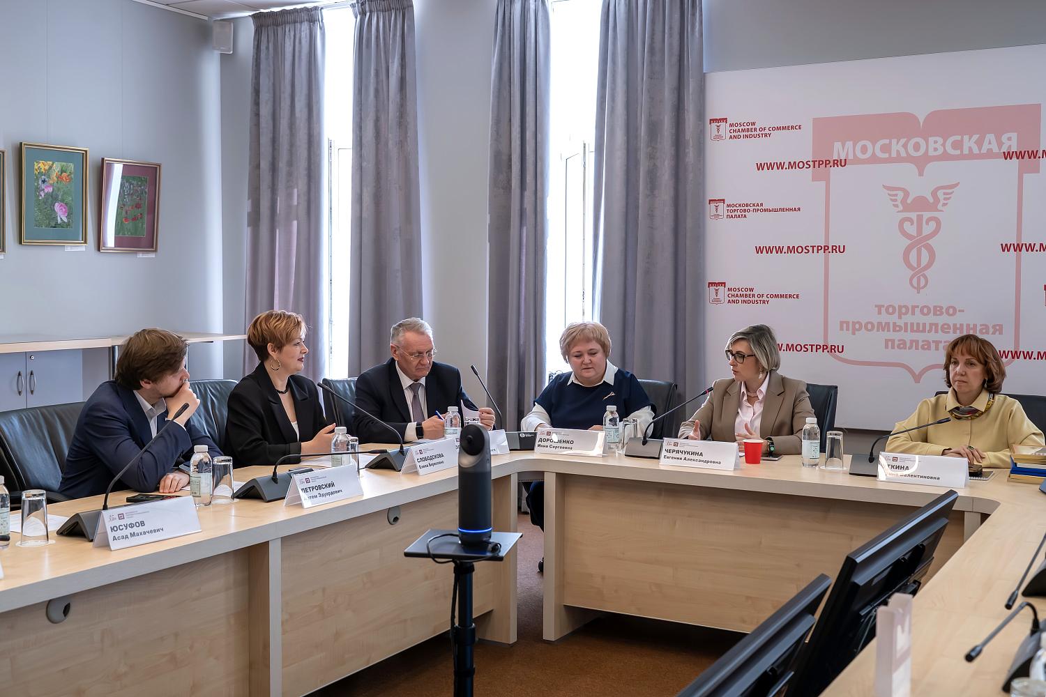 Медиация лечит конфликты: как врачи и пациенты учатся слышать друг друга