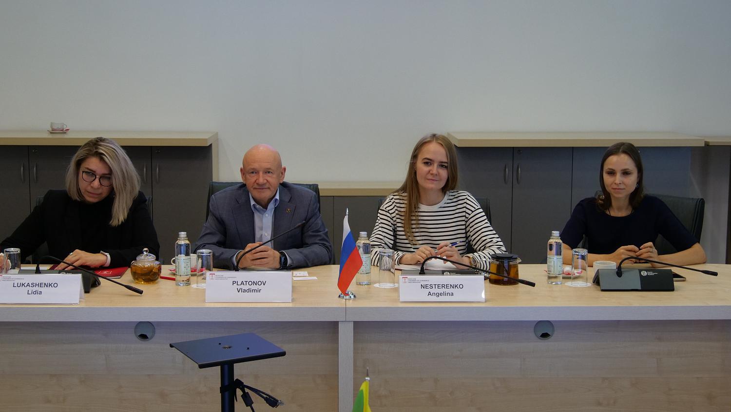 Московские предприниматели готовы оказать содействие в выводе на российский рынок аюрведической продукции из Шри-Ланки