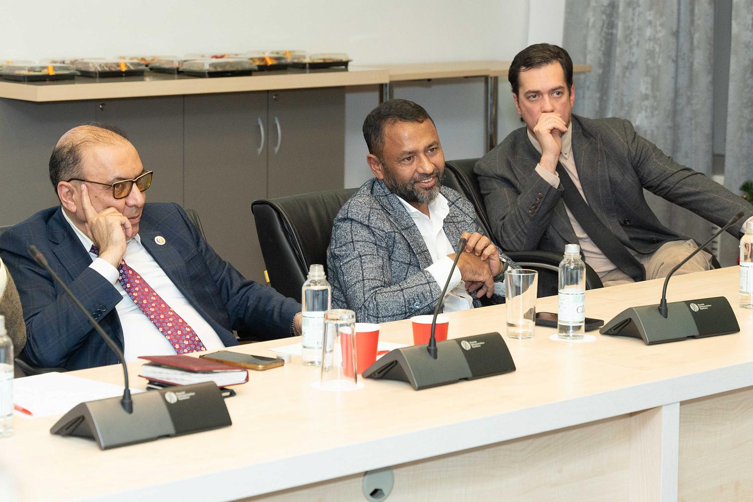 Эксперты по внешнеэкономической деятельности обменялись опытом и поделились проблемами