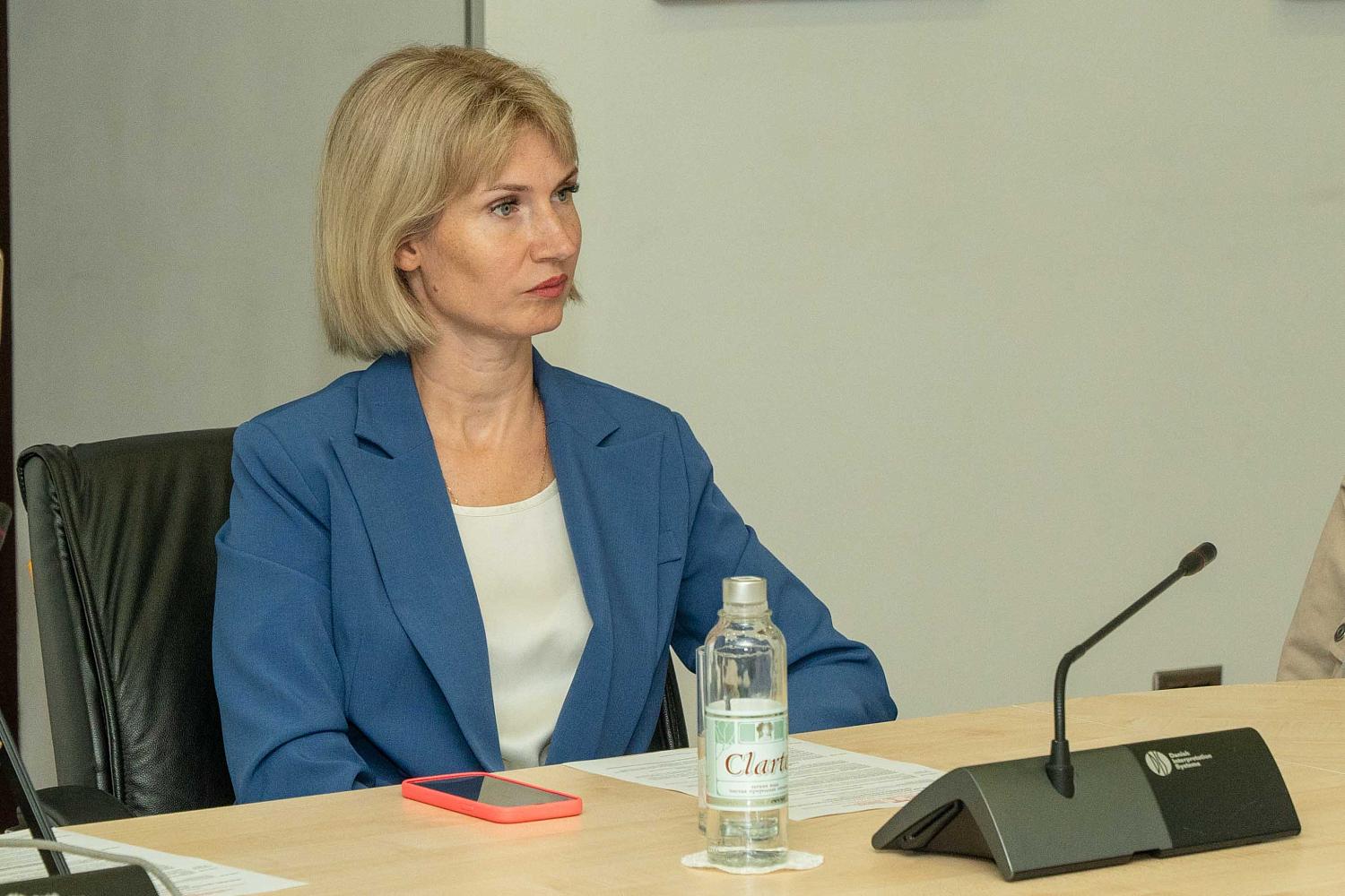 Специалисты обсуждают направления развития дополнительного образования в социальной сфере