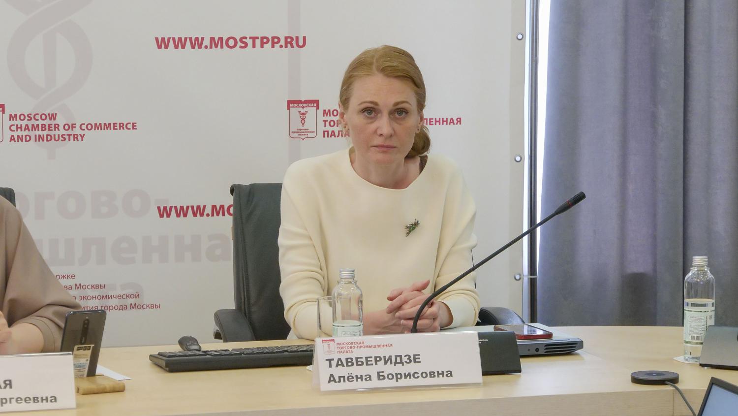 Предприниматели узнали нестандартные методы маркетинга и организации работы руководителя 