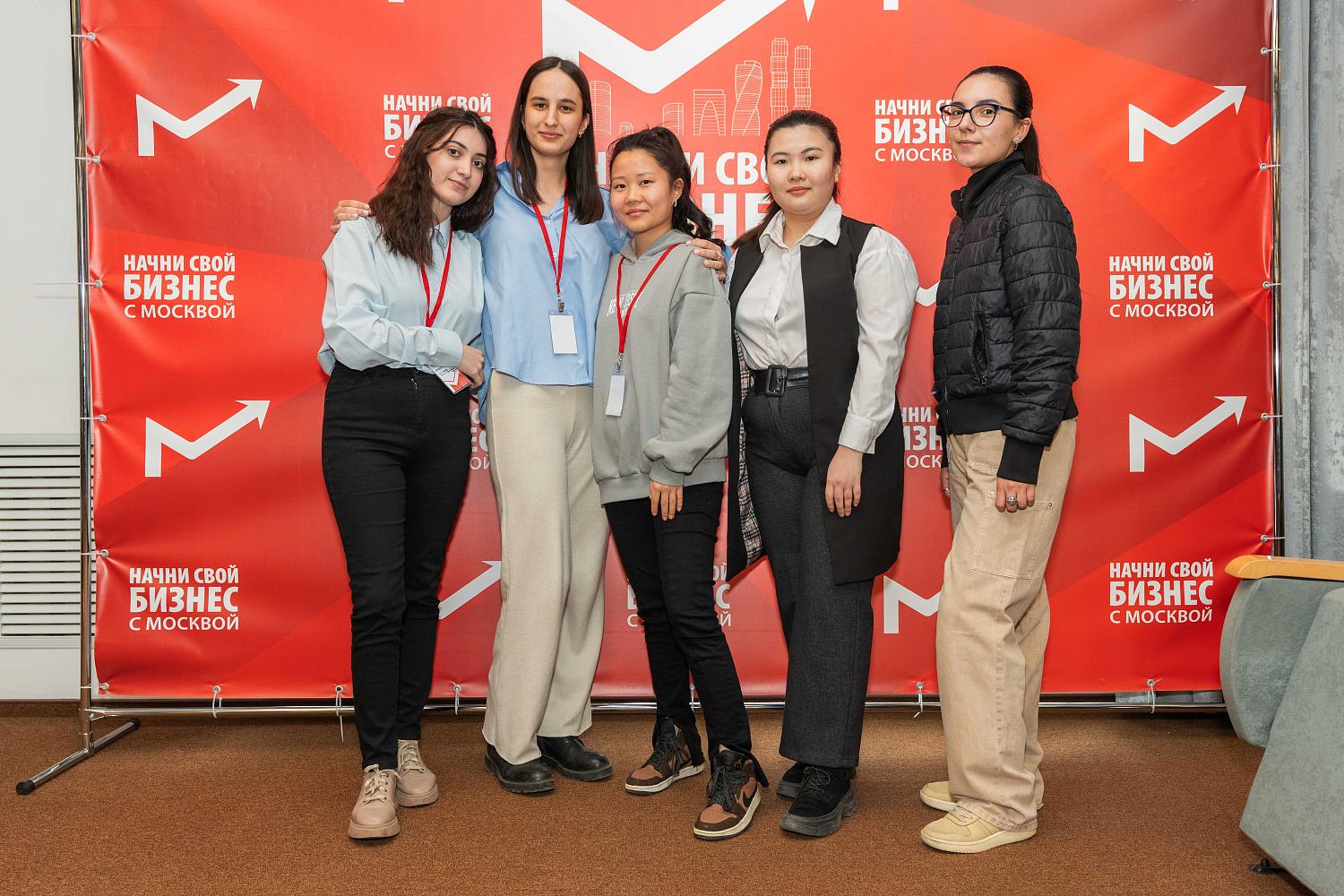 Эксперт в сфере маркетинга поделилась секретами успеха с иностранными студентами