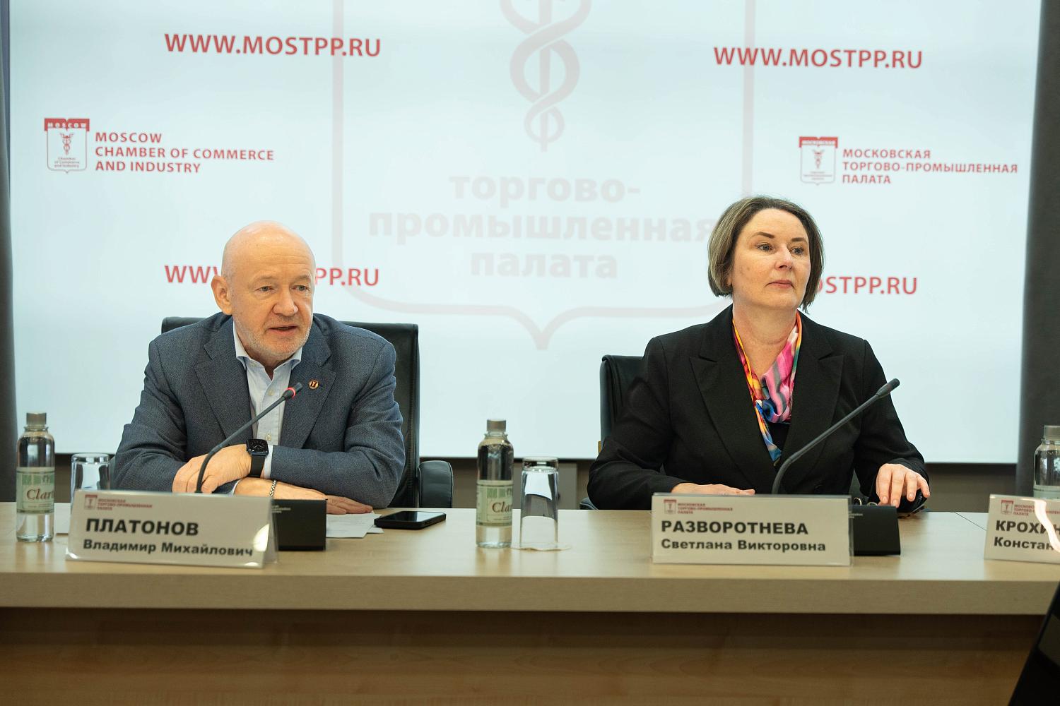 Профессиональное сообщество обсуждает возможности совершенствования системы вывоза ТКО