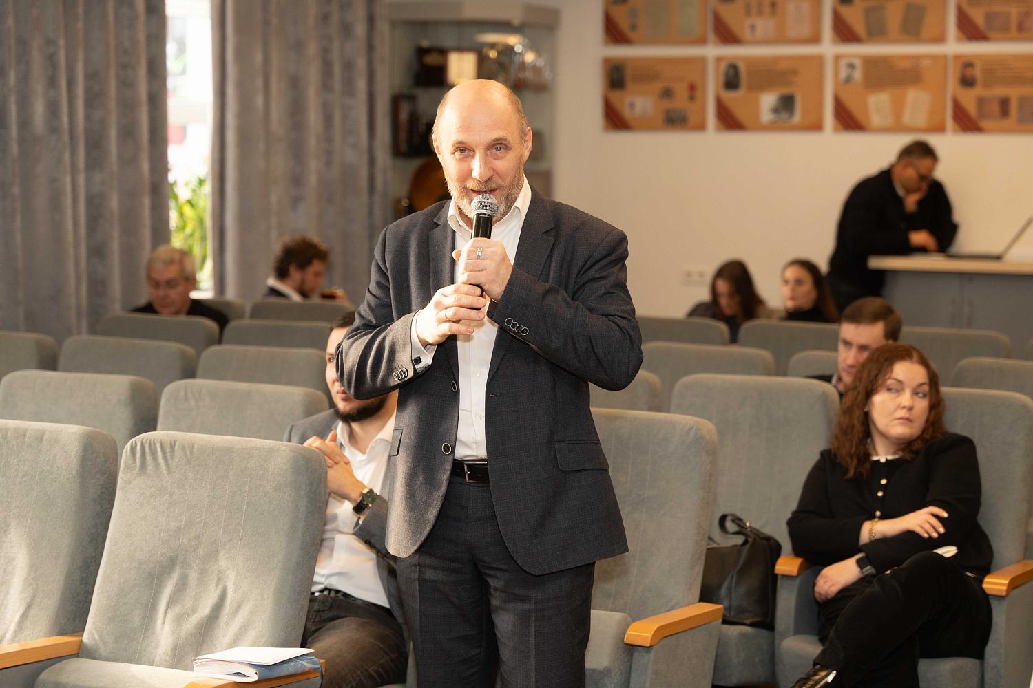 В МТПП обсудили тенденции развития отечественного фармацевтического рынка 