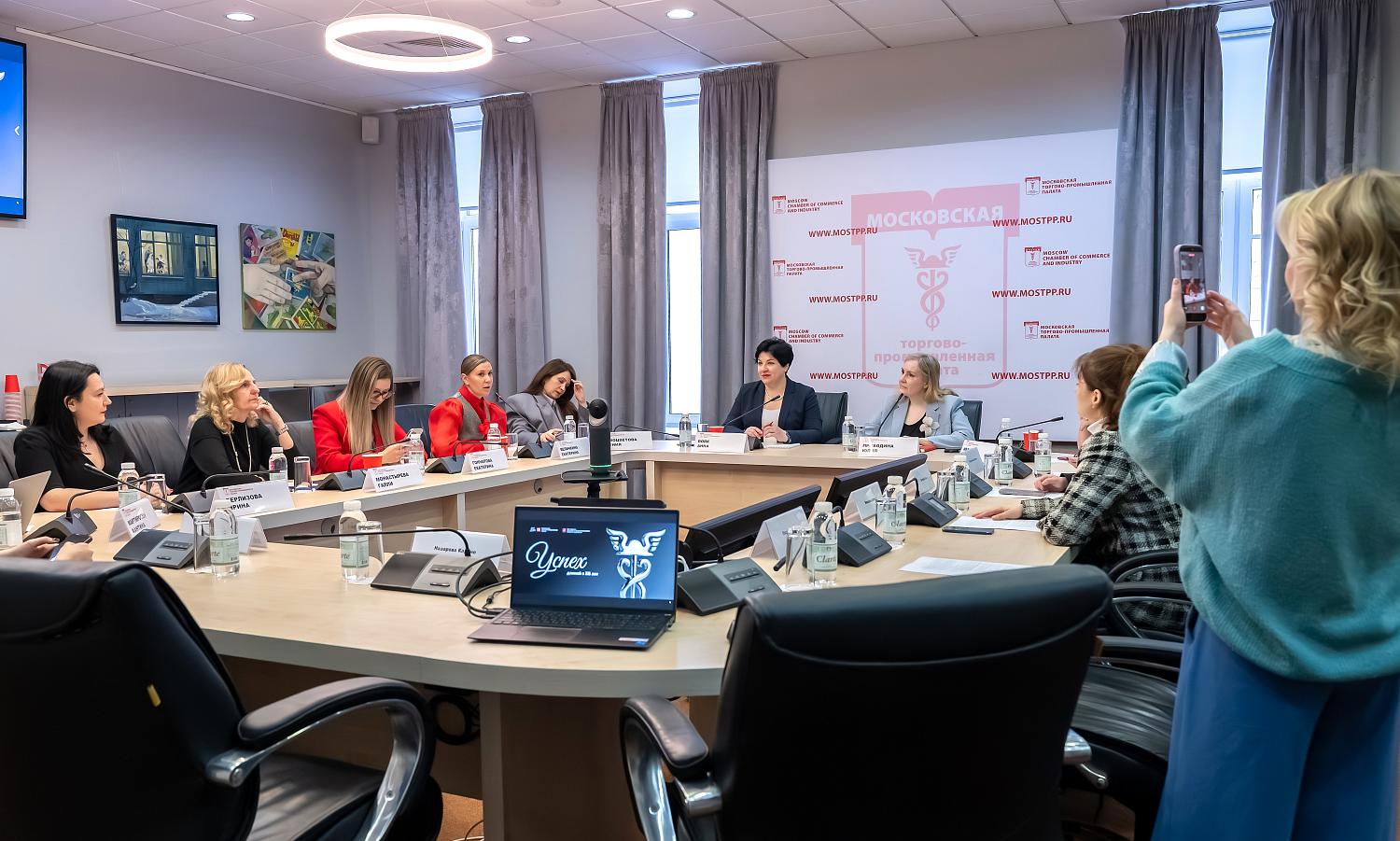 Женщины в бизнесе: как найти баланс между карьерой, семьёй и самореализацией