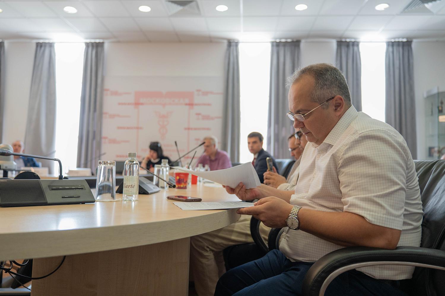 Эксперты обсудили пути решения проблем безопасности многоквартирных домов