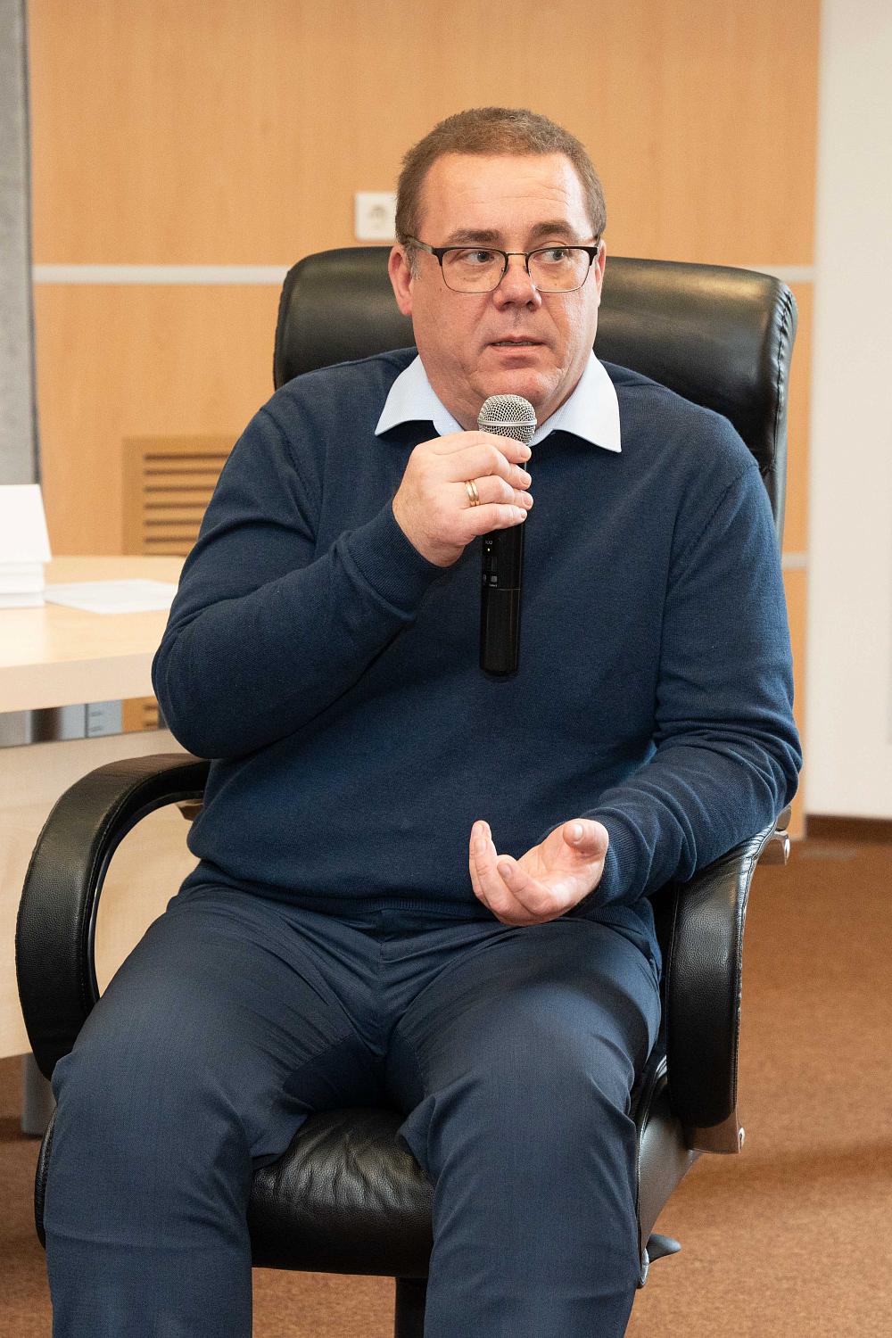 Специалисты обсудили разрывы и пути сближения практики и бизнес-образования