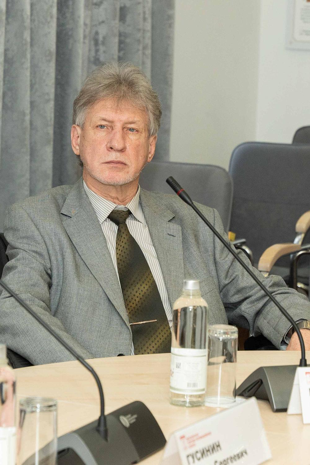 Эксперты рассмотрели ряд кейсов в управленческом консалтинге