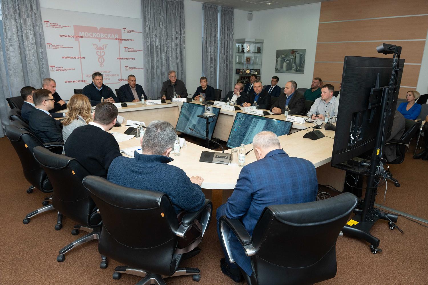 Как и чему нужно обучать молодых людей в современном мире?