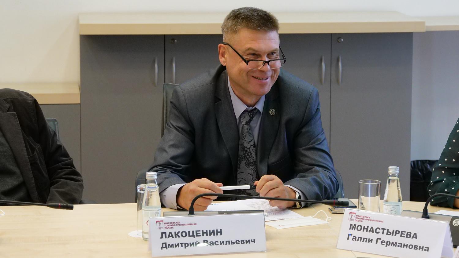 Город должен знать своих героев!